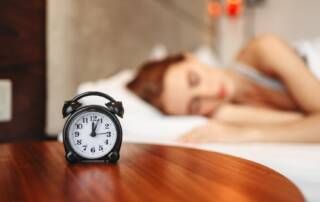 persona che dorme grazie all'ipnosi
